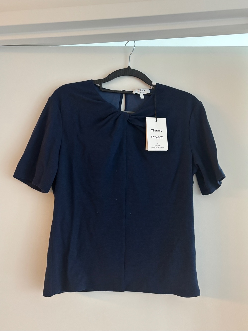 Theory Navy Twist-Detail Short Sleeve Top